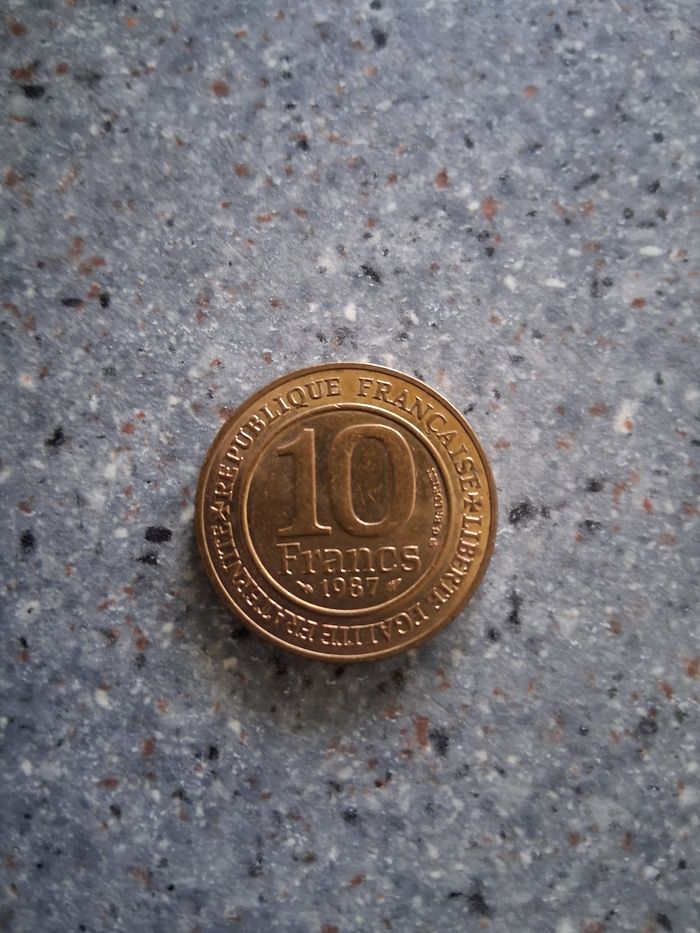 Pièce de 10 franc" 1987" millénaire