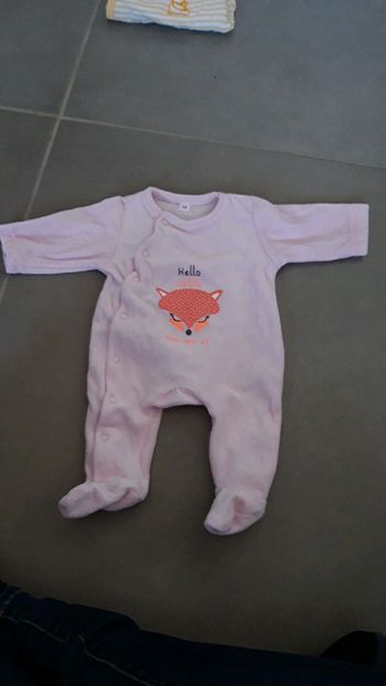 Pyjamas taille 0 rose