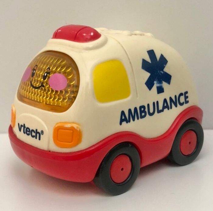 Voiture interactive Tut Tut Bolides Vtech - photo numéro 2