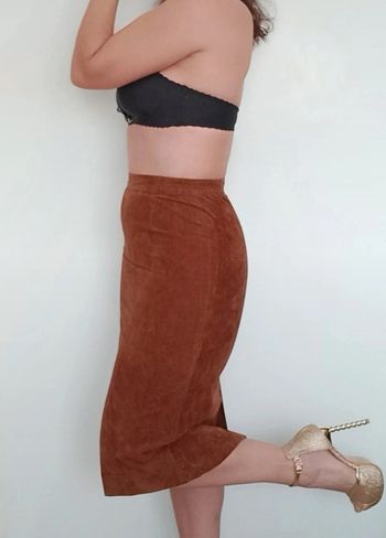 Jupe cintrée chic daim vintage taille 38