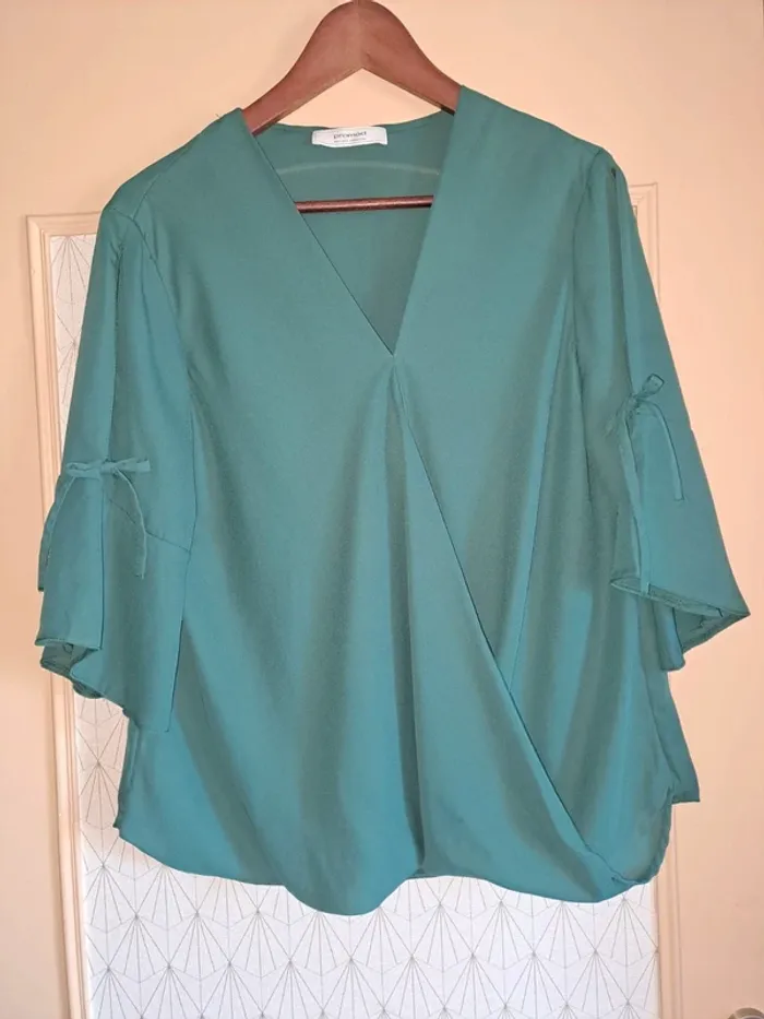 Blouse femme comme neuve bleu canard vert épaule dénudées petits nœuds promod 44 taille 42/44