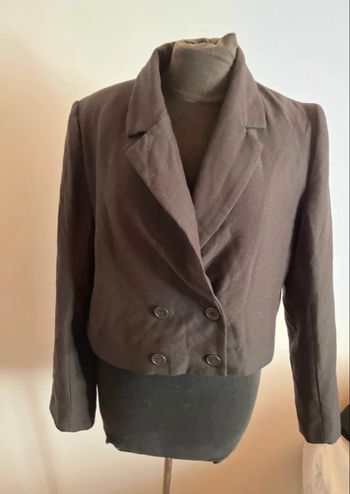 Blazer noir taille M de chez Kiabi en très bon état