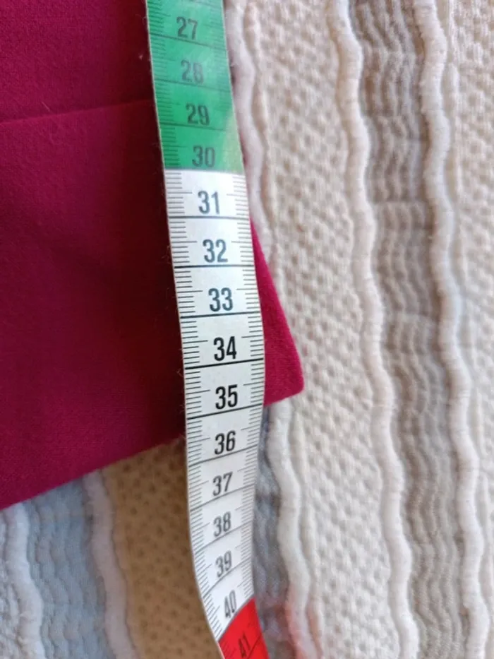 Jupe Camaïeu t.36 framboise - photo numéro 4