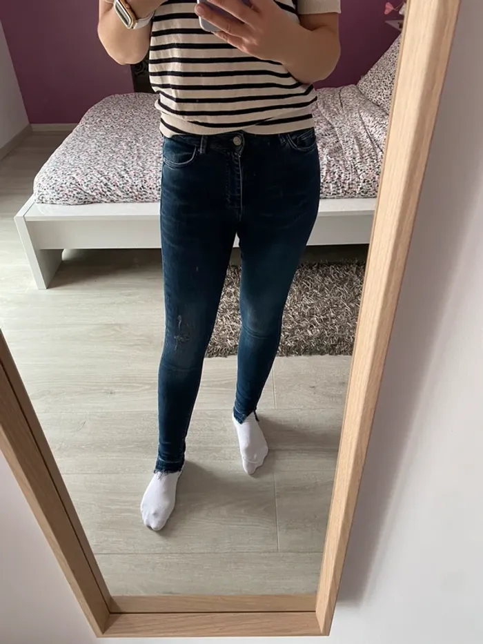 Jeans Zara trafaluc 36 - photo numéro 4