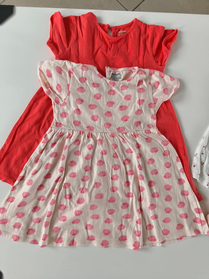 Lot de robes - photo numéro 2