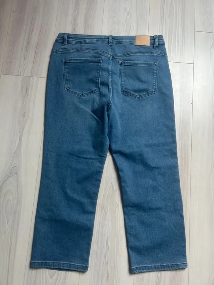 Pantacourt Jean next taille 44 - photo numéro 5