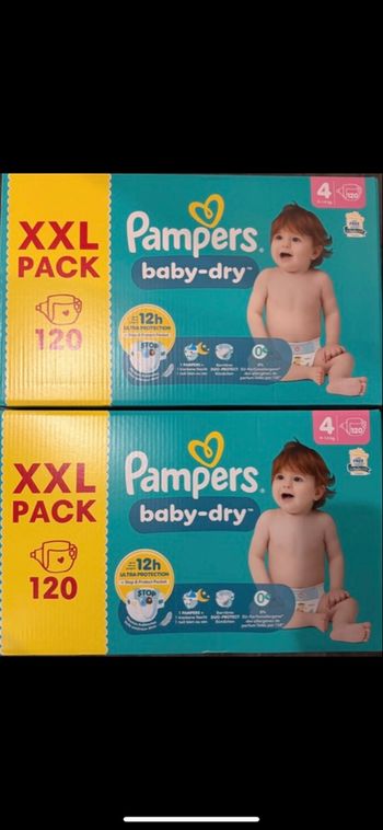 2 cartons de couches Pampers taille 4
