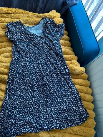 Robe léger bleu et blanche