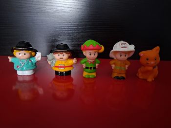 Lot de 5 figurines littlePeople
