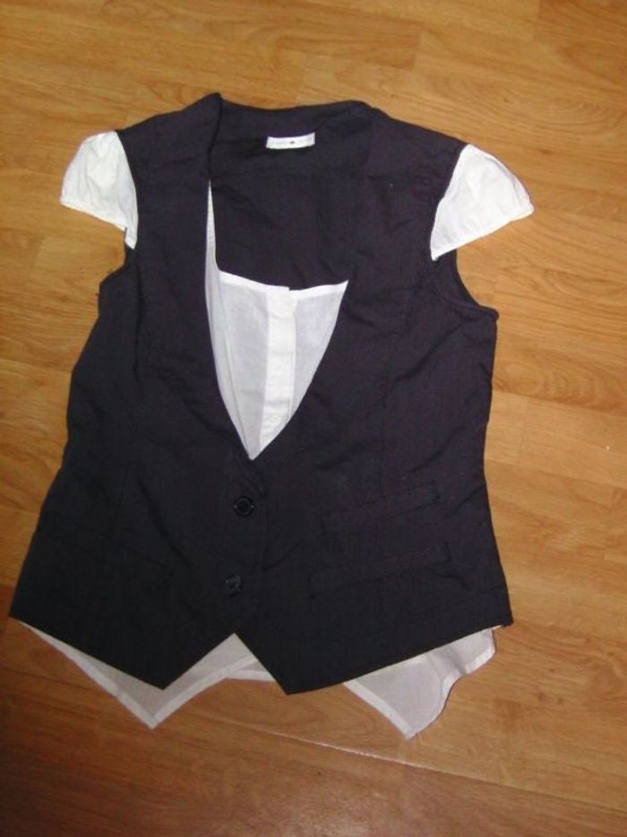 Gilet chemise intégrée CACHE CACHE gris et blanc taille S TBE