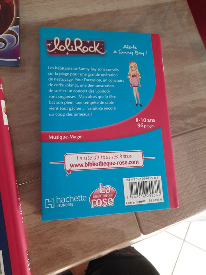Livre LoliRock - photo numéro 3