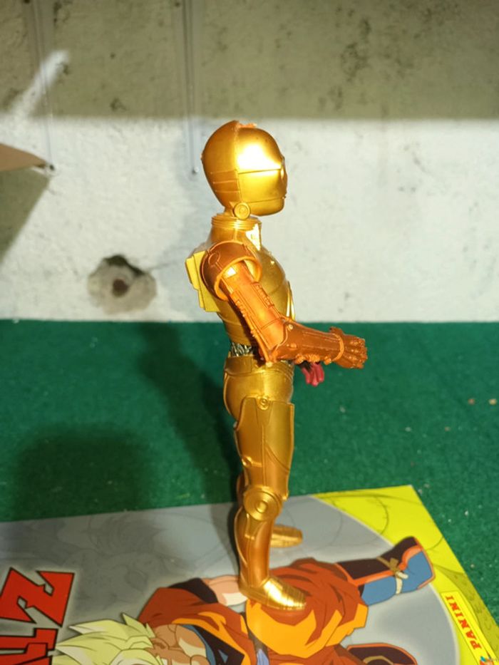 Figurine articulée Star Wars C-3PO Red Arm 2015. Star Wars « Le Réveil de la Force - photo numéro 2