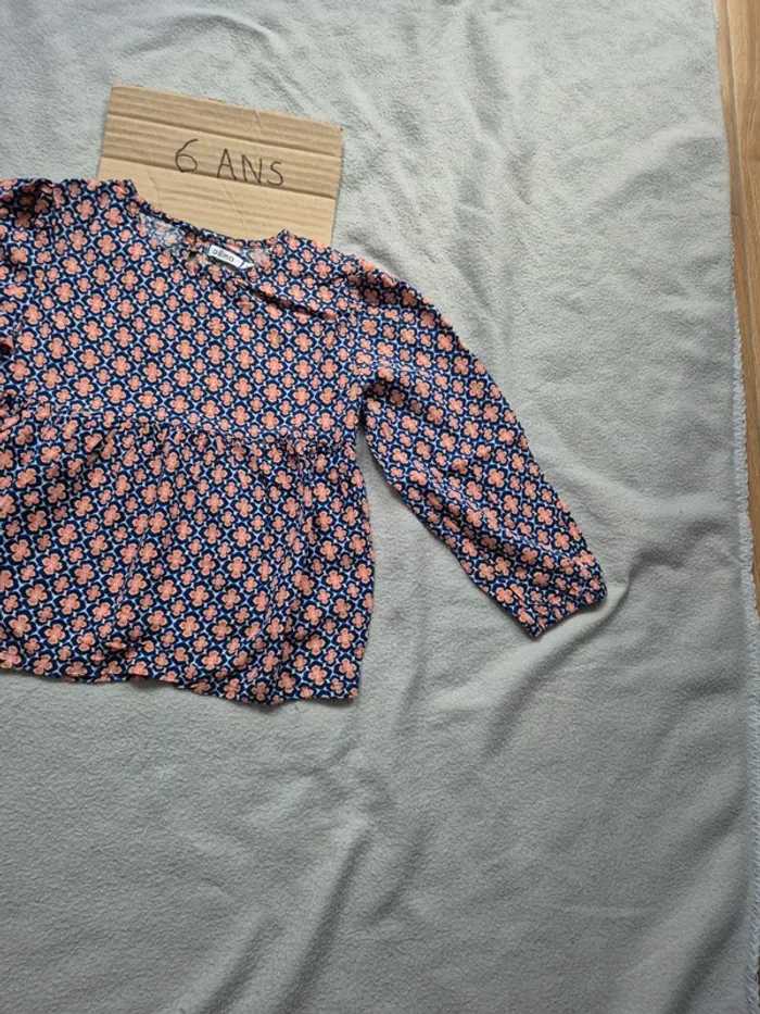 Blouse fleurie fille gemo 6 ans - photo numéro 3