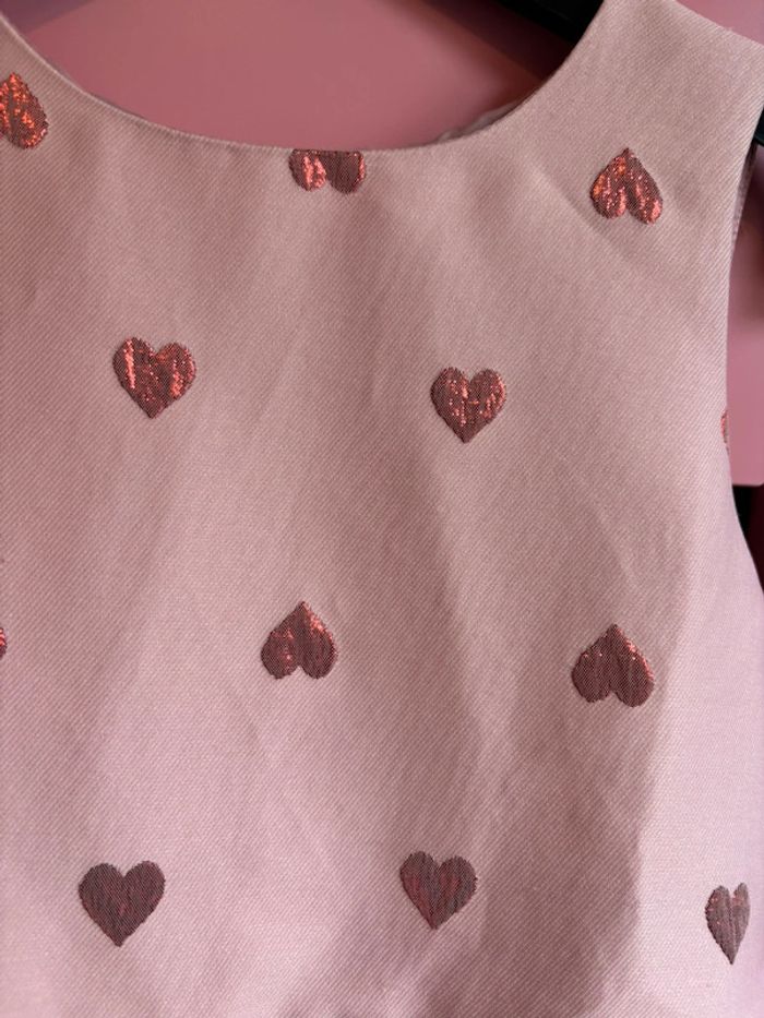 Superbe robe H&M cœurs 122 - photo numéro 3