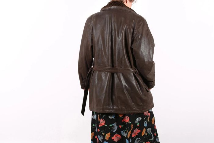 Adorable manteau vintage 80's en cuir motif léopard sur le col (#240488) - photo numéro 6