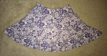 Jupe violette et blanche 10 ans