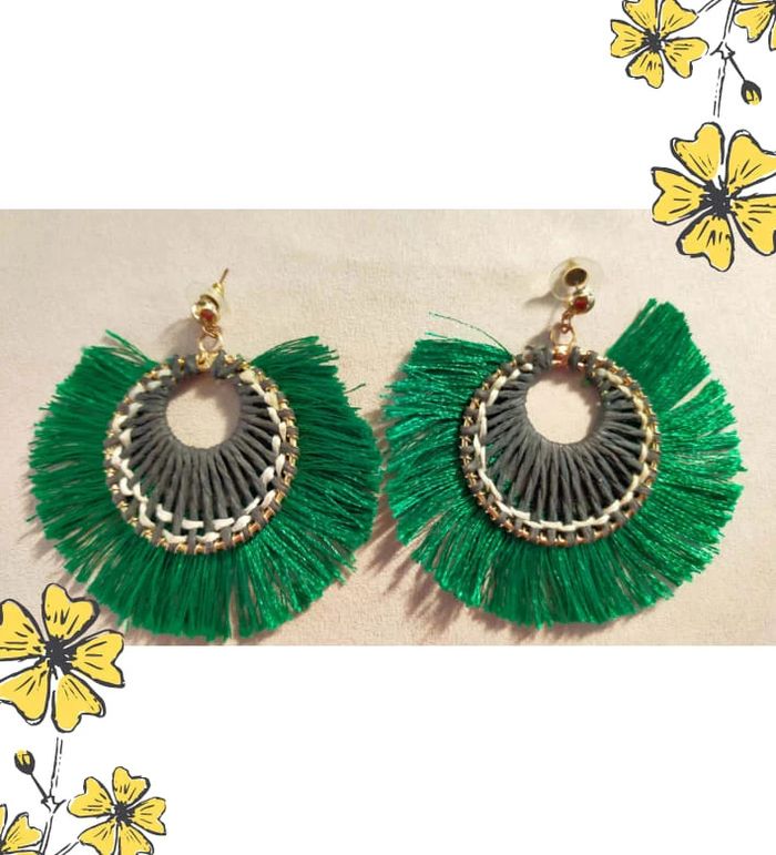 Boucles d'oreilles créoles vertes bohèmes – Collection Émeraude Urbaine - photo numéro 4
