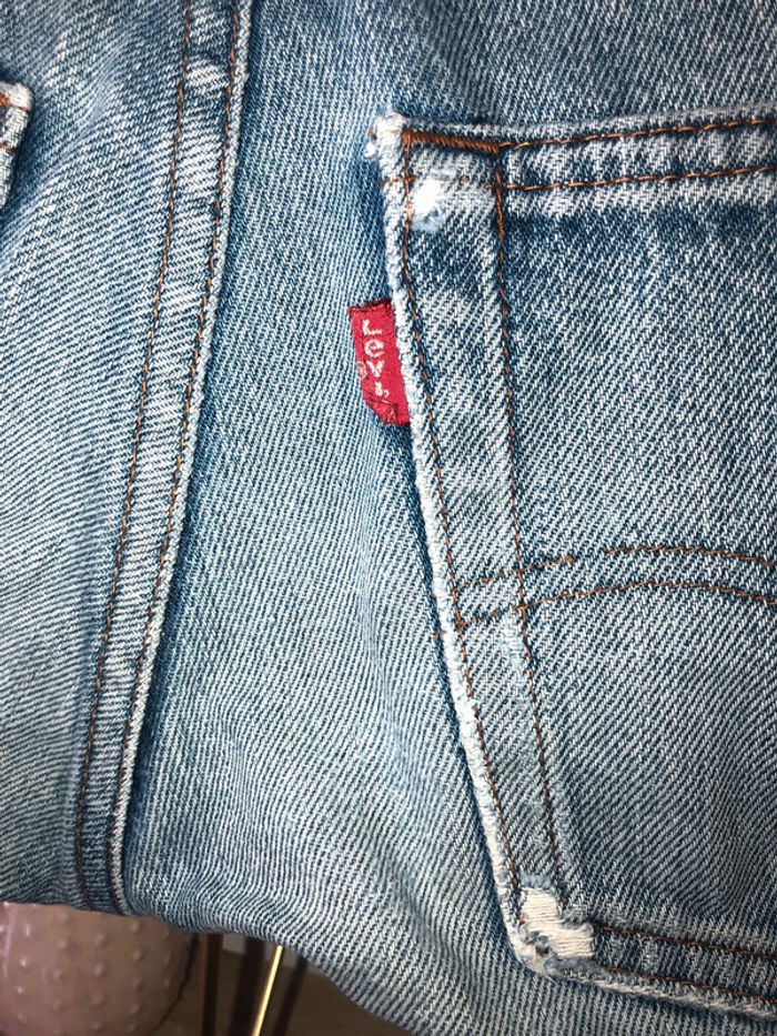 🌼Short en jean Lévi Strauss🌼 - photo numéro 4