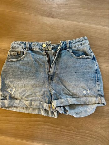 Short en jean MOM