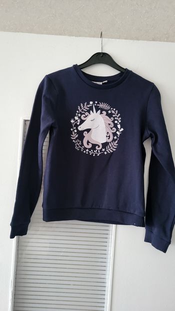 Swet bleu marine licorne taille 10 ans neuf