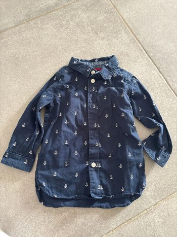 Chemise bleu marine à ancre blanche