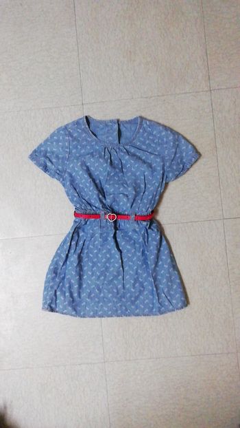 Très jolie robe jeans imprimée c&a