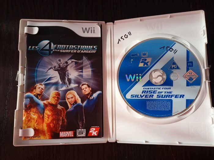 Jeu Wii Les 4 fantastiques et le surfer d'argent - photo numéro 2