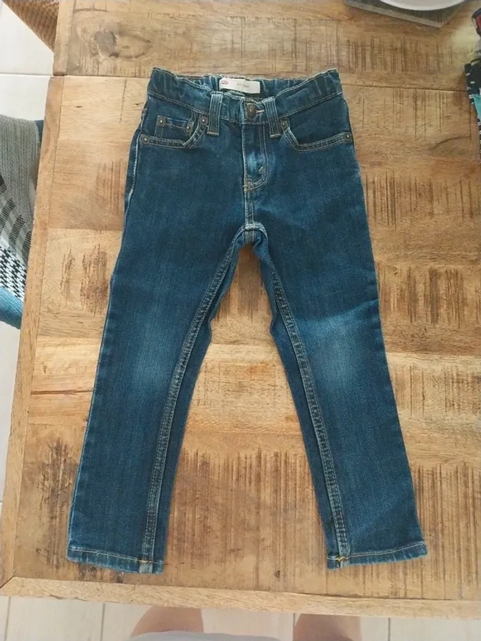 Jean levis skinny 3 ans