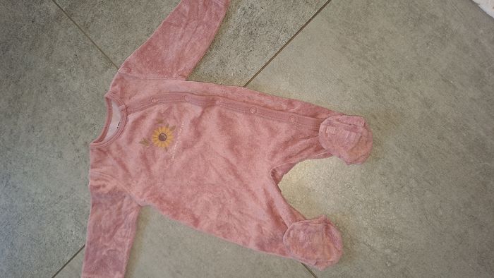 Lot pyjamas 1mois - photo numéro 7