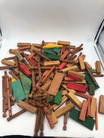 Pièces de construction en bois