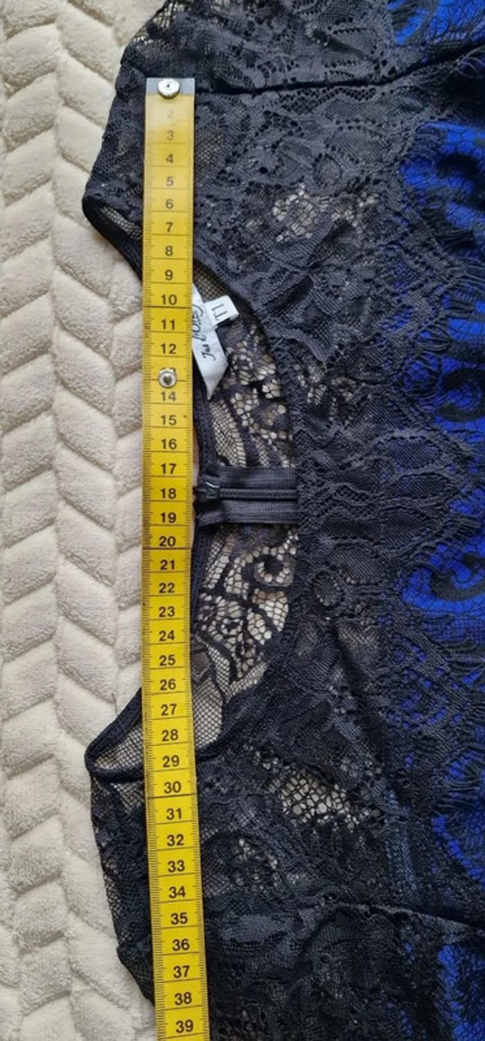 Robe "Jus d'orange" bleu a dentelle noire taille 1 - photo numéro 7
