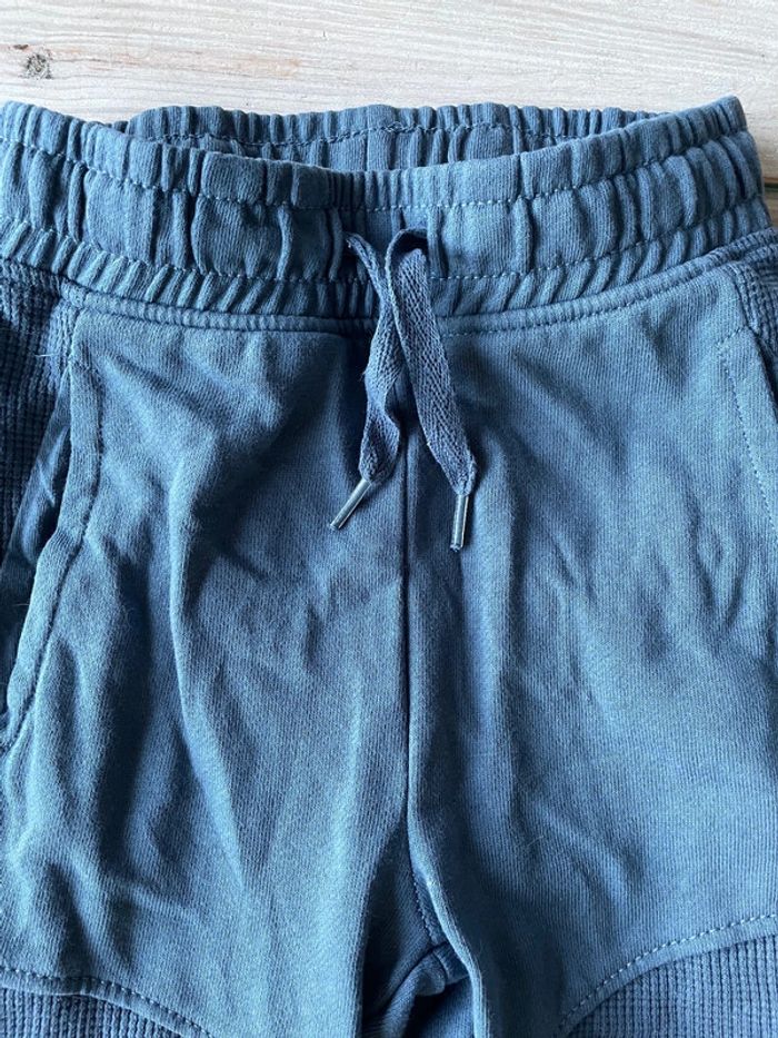 Pantalon jogging Kiabi 5 ans - photo numéro 3