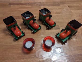 Lot de 4 locomotives métal