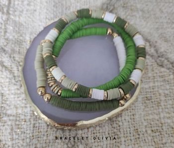 Lot bracelets perles heishi