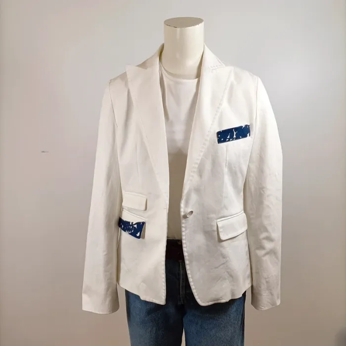 Blazer blanc chic avec doublure imprimée bleu marine – Taille 3 (M) A733