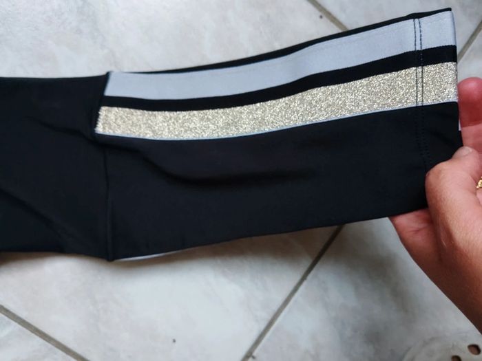 Legging de sport Nike taille s - photo numéro 4