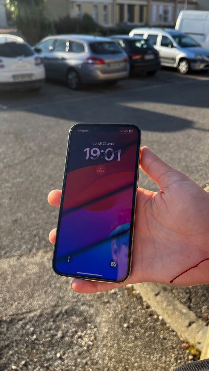 Téléphone - photo numéro 2