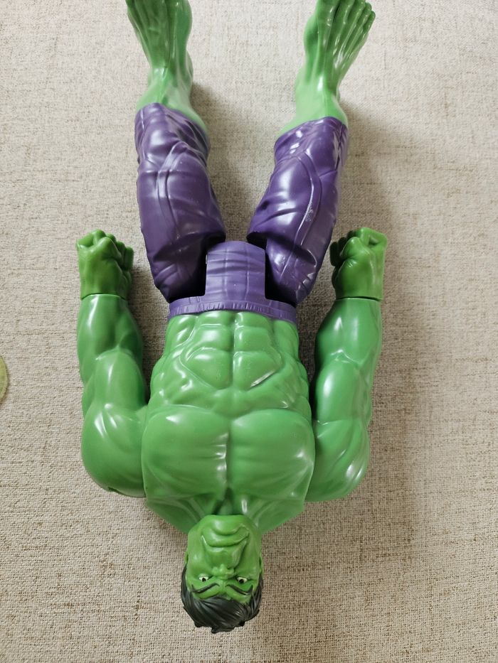 Figurine Hulk 30 cm - photo numéro 4