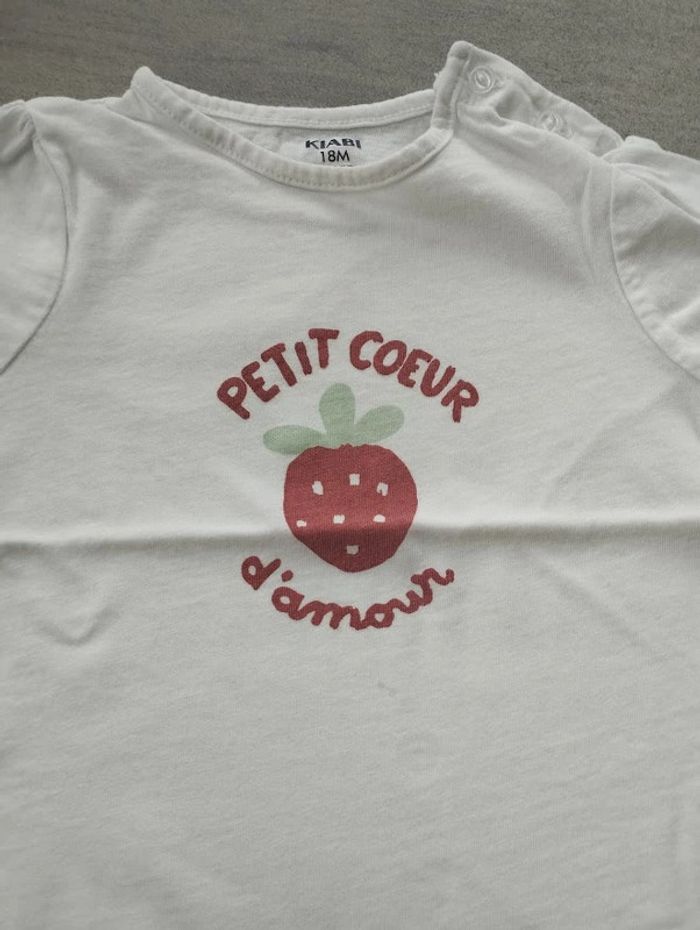 Lot n° 453 T-shirt manches courtes Kiabi 18 mois - photo numéro 3