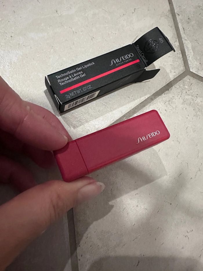 Rouge à lèvre technosatin gel 415 shiseido