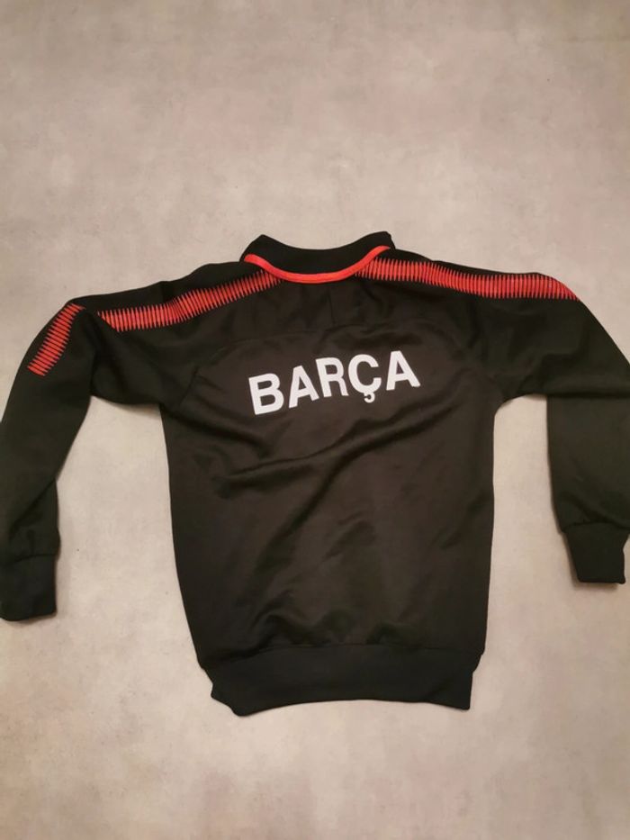 Pull fin barca - photo numéro 4