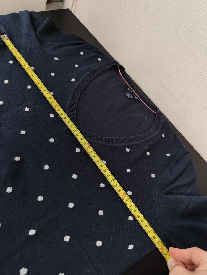Pull col V marine à pois argenté - Tommy Hilfiger Taille S (US - Dimensions en photo) - photo numéro 6