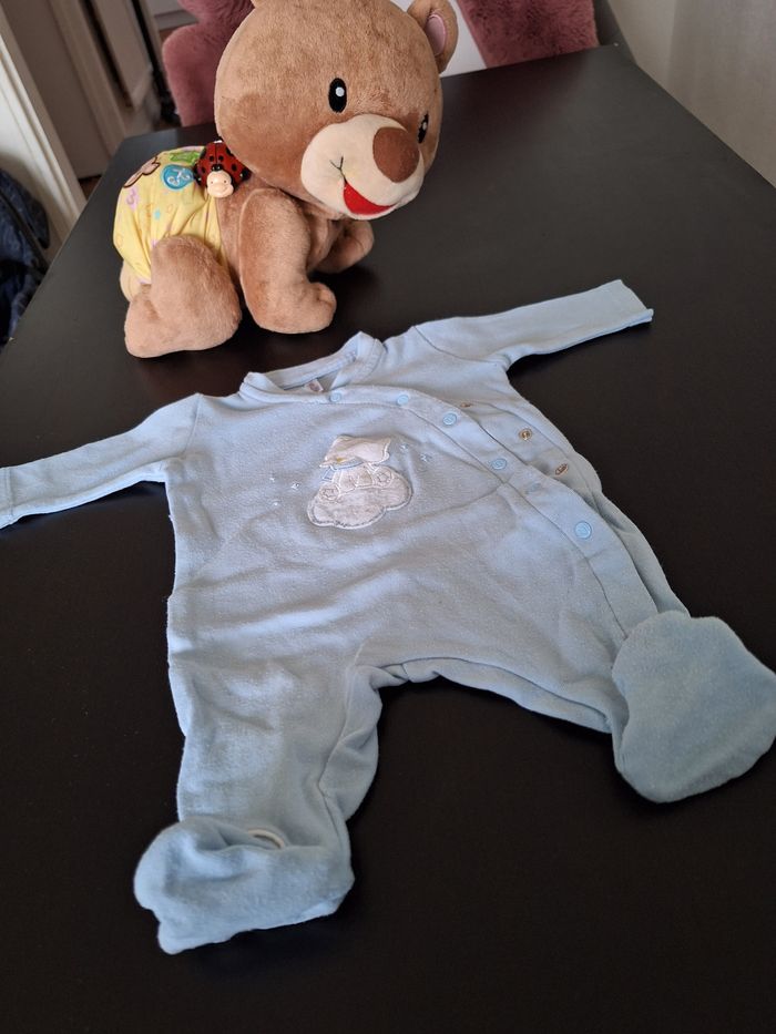 Pyjamas - photo numéro 2