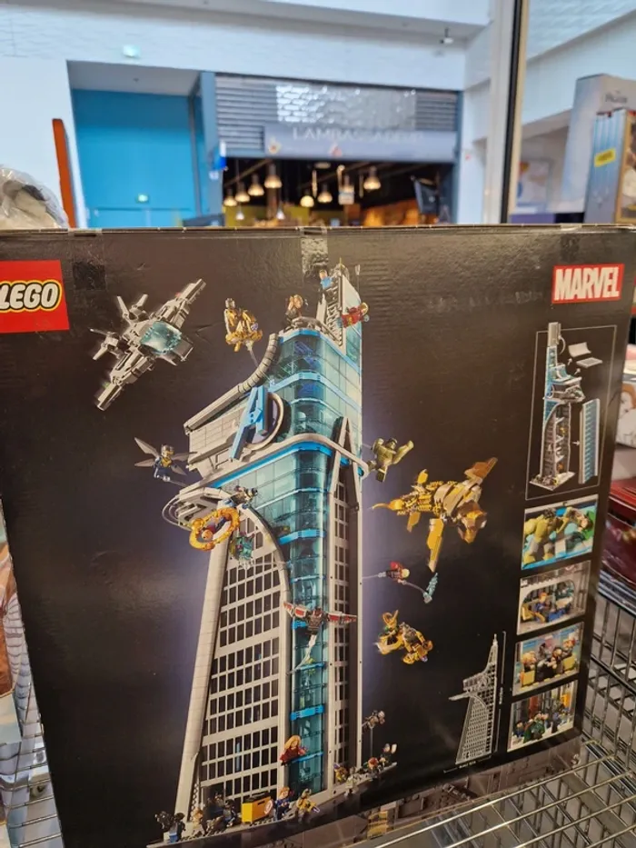 B4233- LEGO Marvel La tour des Avengers 76269 - photo numéro 6