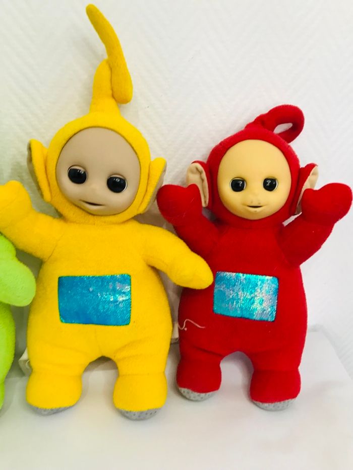 4 peluches Teletubbies de 38 et 42 cm - photo numéro 13