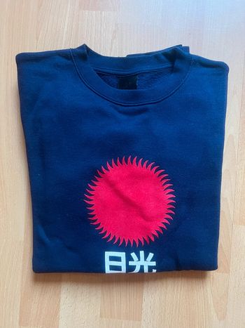 Pull H&M motif Japon bleu taille XS