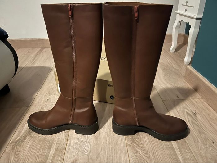 Bottes marron Eram - photo numéro 2