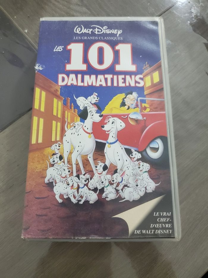 VHS les 101 Dalmatiens