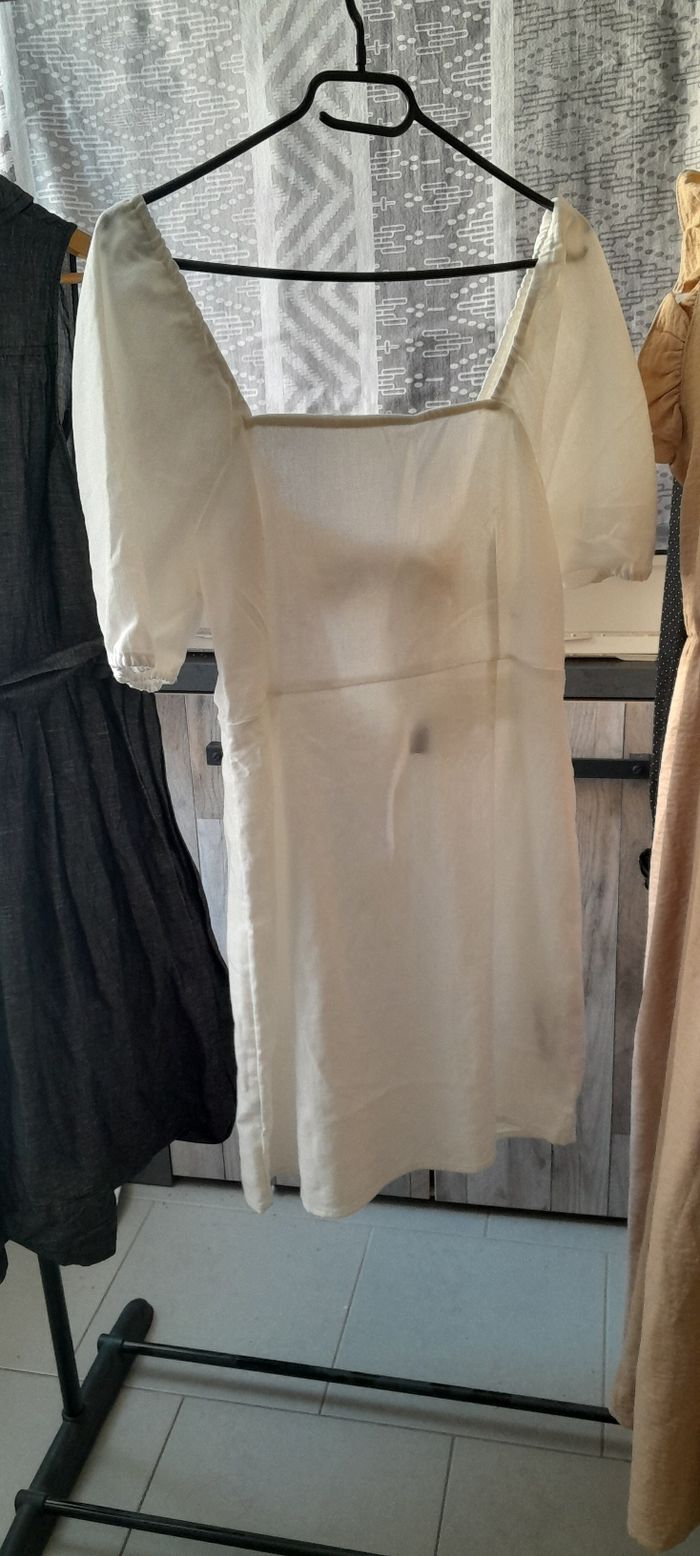 Robe blanche de Kiabi