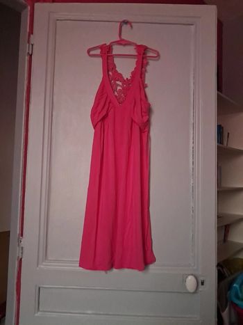 robe rose